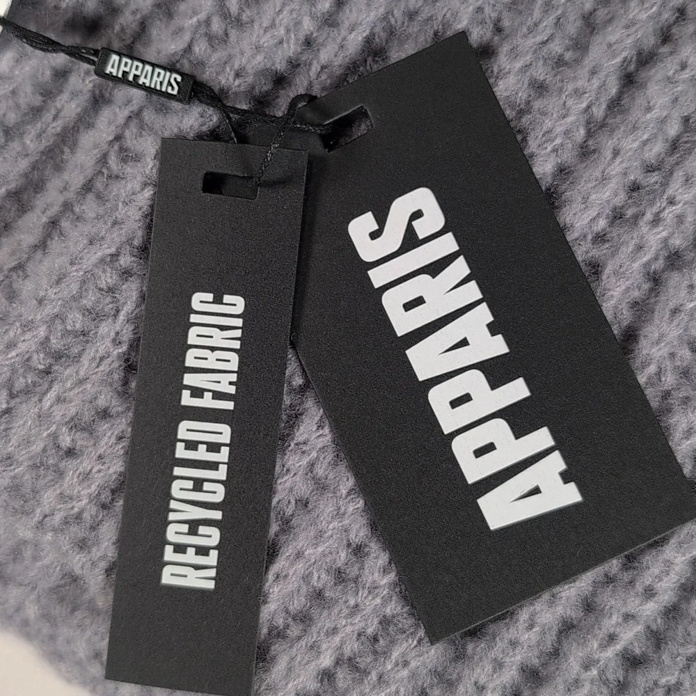 APPARIS Nokia Gray Chunky Knit Scarf